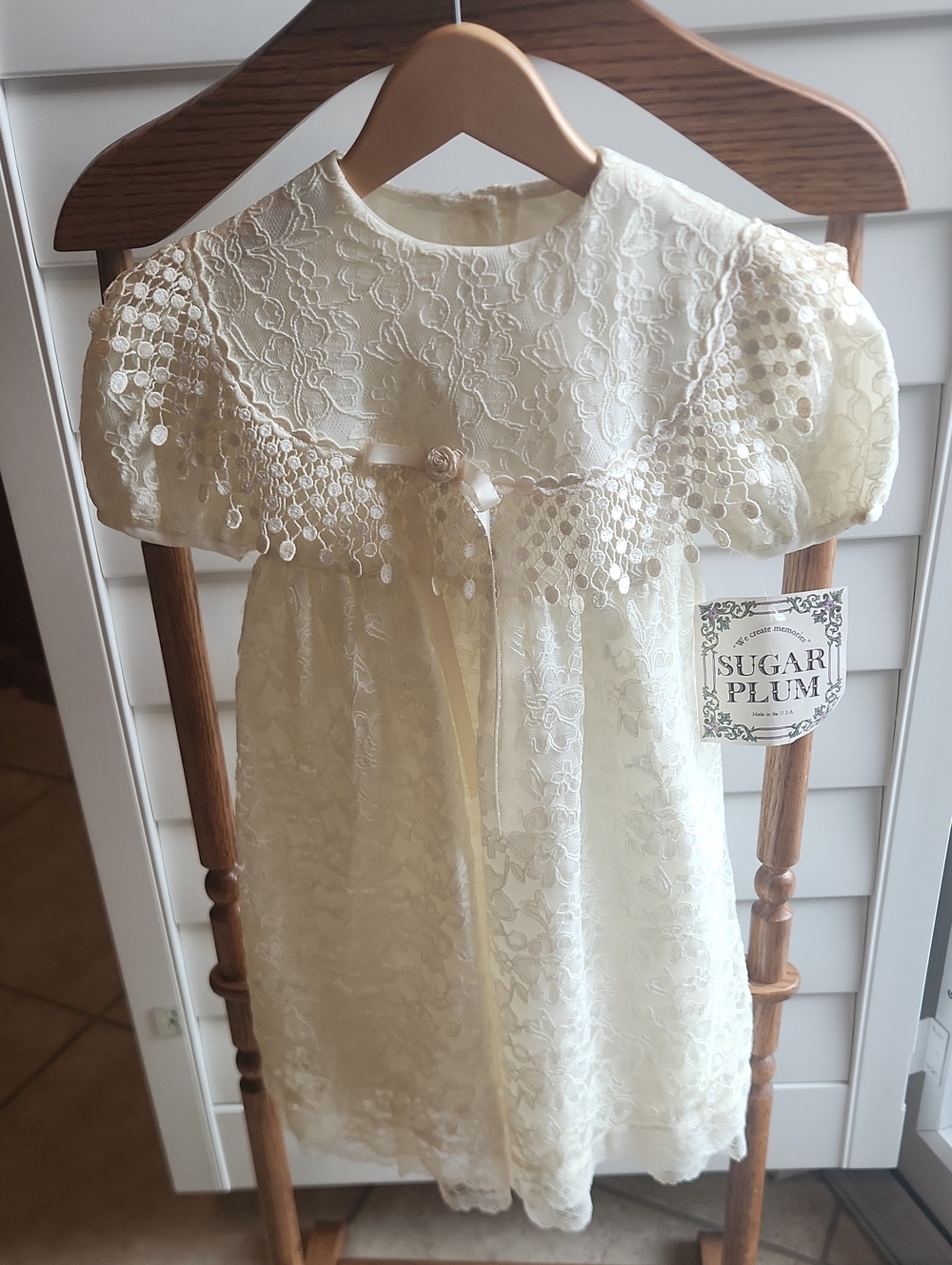 Sugar Plum Vintage Lace Dress in Cream 4T